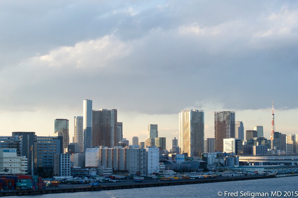 20150311_171543 D3S.jpg - Views of Tokyo from harbor, leaving Tokyo